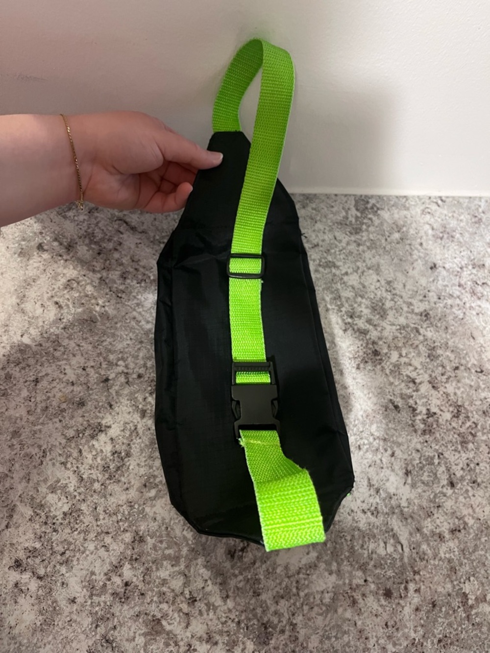 Vintage 90s Lazer Sport Green and Black Fanny Pack Bag - Picture 9 of 10